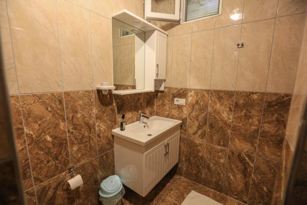 Tunays Pansiyon Bed and Breakfast Çıralı Exterior foto